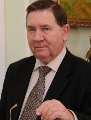 Михайлов Александр Николаевич.